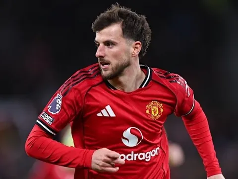 Scholes đúng, nhưng MU quá khó để bán Mason Mount