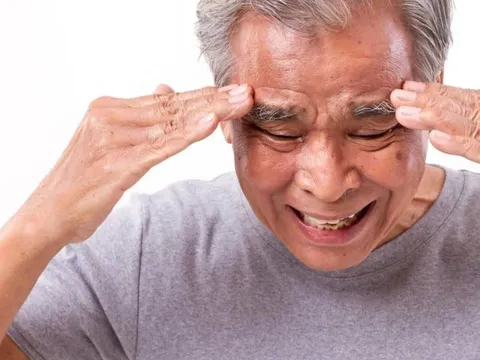 5 dấu hiệu cảnh báo đột quỵ sắp xảy ra 7–30 ngày trước, cơ thể bạn đang “gửi tín hiệu cầu cứu”