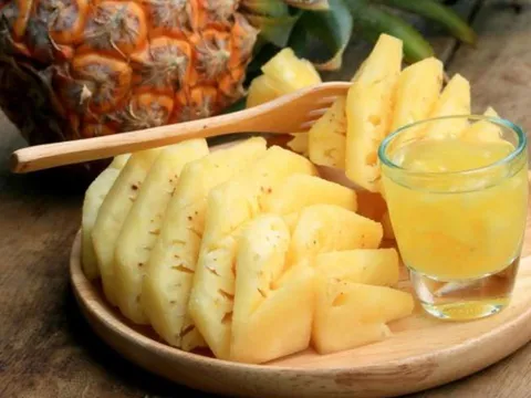 5 nhóm người nên thường xuyên ăn dứa