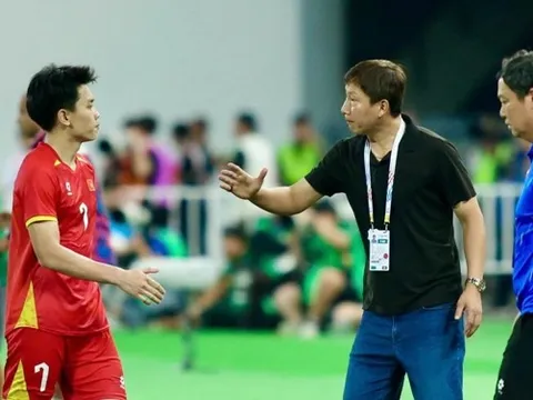 Điểm tin bóng đá Việt Nam 8/4: Đình Bắc có thể dự ASIAD 20; Tuyển Malaysia tính nhập tịch cựu cầu thủ Arsenal?