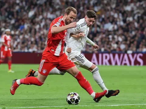 Real Madrid và phép màu từ đống tro tàn thất bại