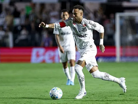Neymar "cày ải" cùng Santos để tranh vé dự World Cup