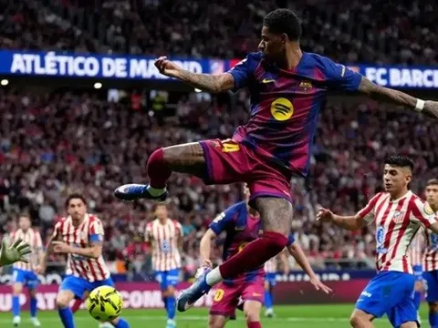 Deco chốt lịch gặp người đại diện, định đoạt tương lai Rashford