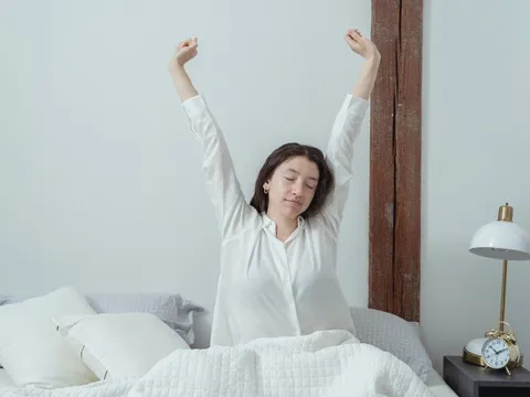 Thói quen nào khi thức dậy vào buổi sáng dễ “đoản mệnh”, có những điều rất nhiều người đang mắc?