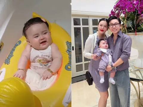 Con gái Phương Lê học bơi đầy thư giãn tại nhà, bé Lương Bình Thụy Yên sở hữu gương mặt chuẩn "bản sao" NSƯT Vũ Luân