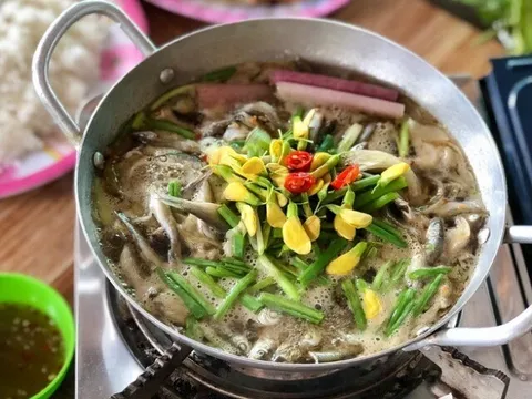 Loài cá bé như ngón tay mỗi năm chỉ có một mùa ở miền Tây, nay thành đặc sản được ưa chuộng, xếp vào hàng top thế giới