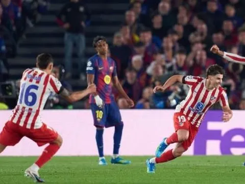 Barca bất lực nhìn Atletico Madrid đánh chiếm Camp Nou
