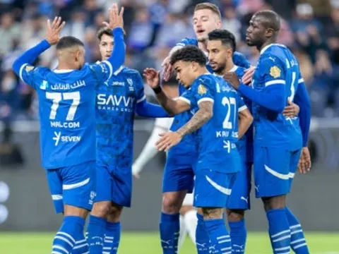 Benzema lập hat-trick giúp Al Hilal đè bẹp Al Kholood 6-0