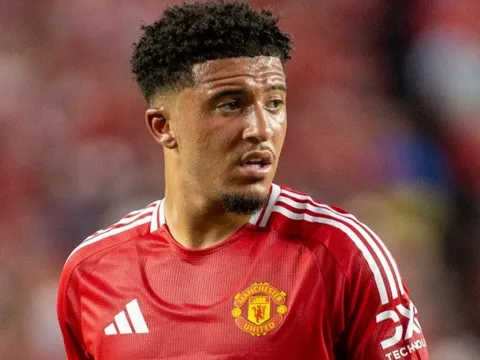 73 triệu bảng đổi 12 bàn, Sancho là bài học đắt giá của MU