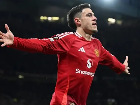 Tottenham nhắm Manuel Ugarte để thay thế Yves Bissouma