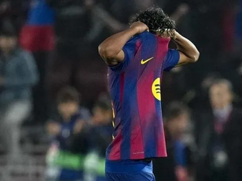 Một cánh én Lamine Yamal không thể giúp Barca vượt bão Atletico