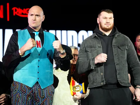 Tyson Fury trở lại: Màn kịch mới hay dấu hiệu của sự cạn kiệt?