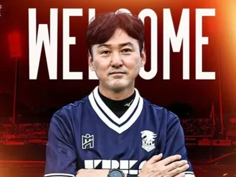 Vừa đến Thai League, cựu trợ lý HLV Kim đã được gọi là huyền thoại
