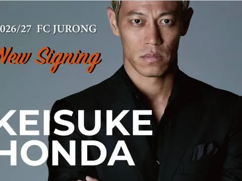 Tuổi 39, Honda sang Singapore săn kỷ lục thế giới