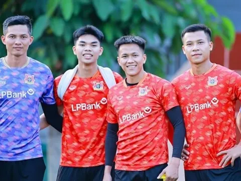 Tin vui cho Ninh Bình khi Lê Phát sớm trở lại tập luyện