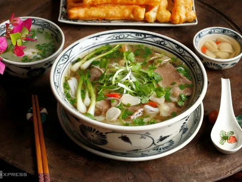 Cách nấu phờ bò ngon tại nhà