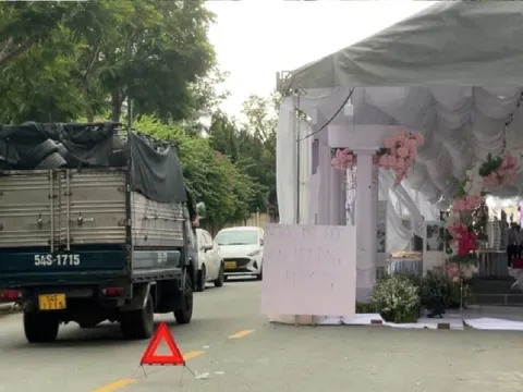 Tổ chức đám cưới, tang lễ dưới lòng đường, vỉa hè sẽ bị phạt nặng, đúng không?