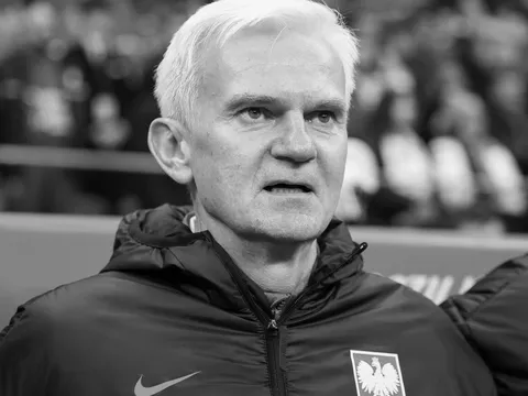 Cựu HLV Champions League qua đời trong lúc đang chạy bộ