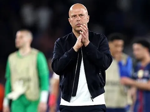 Arne Slot thừa nhận Liverpool đã đi đến cuối một chu kỳ