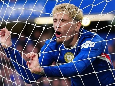 Hàng công 150 triệu bảng của Chelsea gây thất vọng lớn