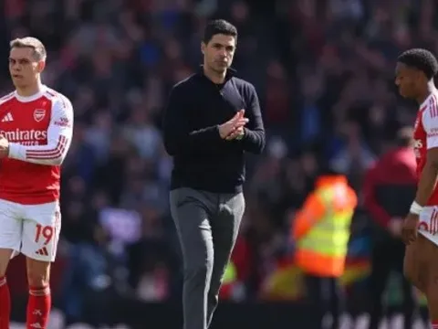 Arsenal chốt điều kiện sa thải Arteta, nhắm Fabregas thay thế