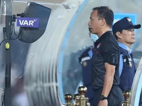 Trọng tài Nguyễn Trung Kiên đối mặt án phạt vì sai lầm ở trận Nam Định