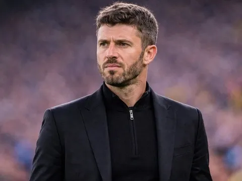 Martinez tái xuất, De Ligt lỡ hẹn đấu Leeds