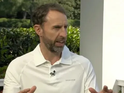 Gareth Southgate bất ngờ lấn sân sang làm bình luận viên golf