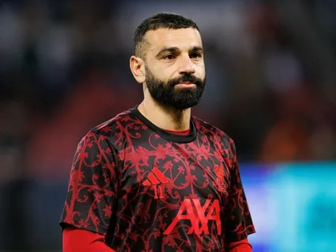 Liverpool được khuyên mua bom xịt Chelsea thay Salah