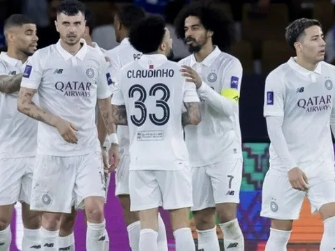 Benzema đá hỏng 11m, Al Hilal nhìn Al Sadd vào tứ kết