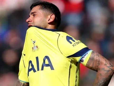 Cristian Romero nghỉ hết mùa, Tottenham lâm nguy