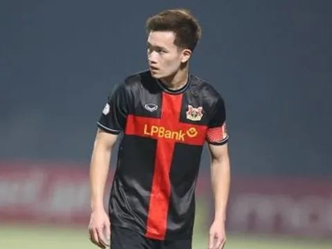 Điểm tin bóng đá Việt Nam 14/4: Ninh Bình bảo vệ Hoàng Đức, "trình làng" gà son; Hoàng Hên ăn mừng đầy xúc động tặng fan nhí