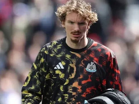 Nick Woltemade nên rời Newcastle để cứu vãn sự nghiệp