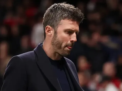 Carrick khẳng định một trận thua không làm thay đổi MU