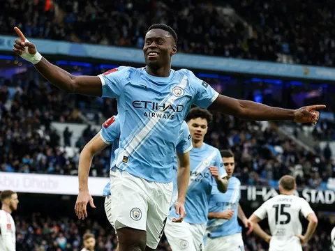 Joe Cole đòi Chelsea điều tra vụ bán Marc Guehi