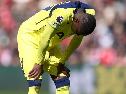 Tottenham và thảm họa từ dữ liệu "rác"