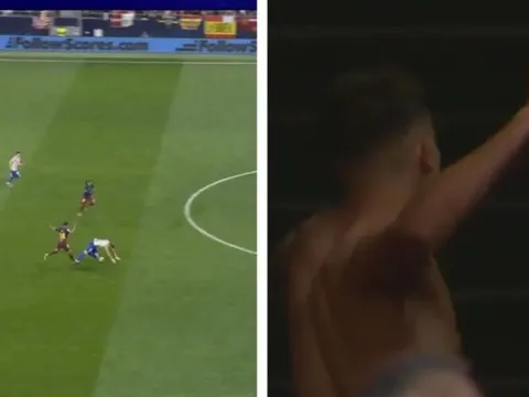 Nổi điên vì thẻ đỏ, Eric Garcia ném áo đấu xuống đất