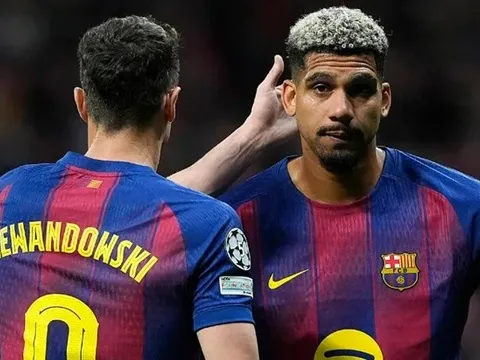 Barcelona rời Champions League với kỷ lục 15 trận thủng lưới liên tiếp