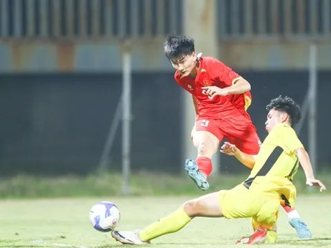 CĐV Malaysia thừa nhận trình độ thua quá xa U17 Việt Nam