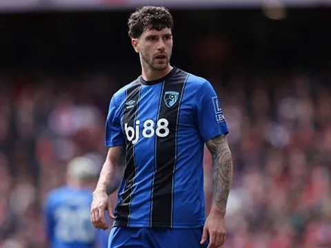 Tại sao MU nên sớm chốt mục tiêu Marcos Senesi?