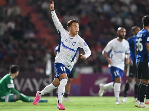 Hủy diệt Bangkok 3-0, Gamba Osaka ngược dòng đi tiếp