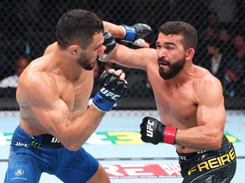 Đằng sau thất bại tại UFC 327: Patricio 'Pitbull' tiết lộ bị vỡ xương hốc mắt trong trận gặp Aaron Pico