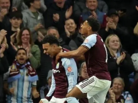 Watkins lập kỷ lục giúp Aston Villa vùi dập Bologna 4-0