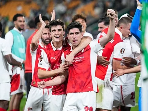 Dẫn trước hai bàn, Betis vẫn thua ngược Braga cay đắng