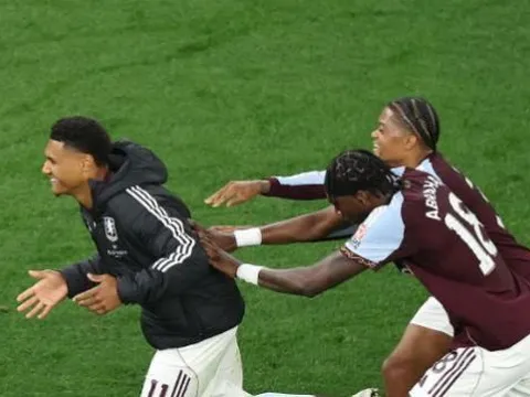 5 điểm nhấn Villa 4-0 Bologna: Cột mốc 100 của Watkins