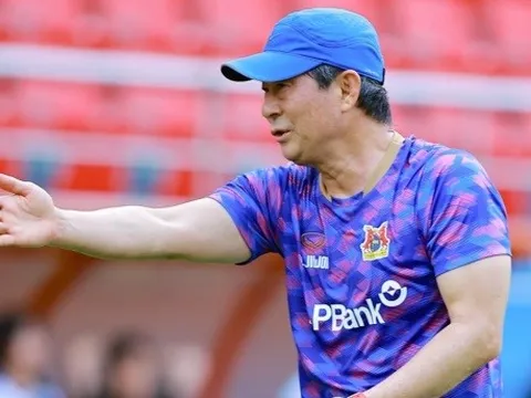 Tân HLV Bae Ji-won quyết tâm đưa Ninh Bình vô địch V.League