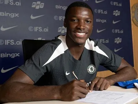 Chelsea gia hạn với Moises Caicedo đến năm 2033