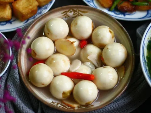 5 người tuyệt đối không ăn cà muối