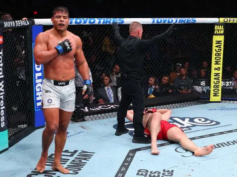 Bảng xếp hạng MMA toàn cầu: Ngôi sao UFC 327 Josh Hokit khuynh đảo hạng nặng