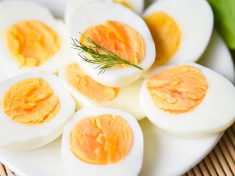 Người mắc 3 bệnh này nên hạn chế ăn trứng gà